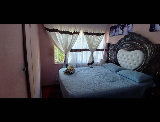 2 BEDROOM FLAT FOR SALE IN VEREENIGING CENTRAL
